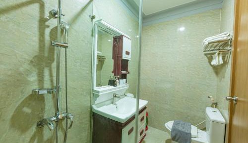 Large Double or Twin Room