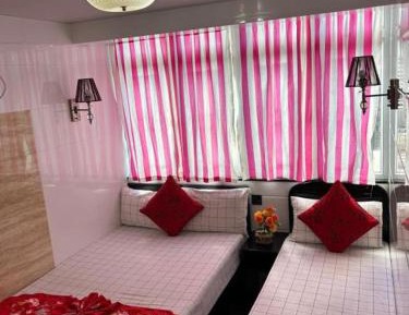 Standard Double Suite