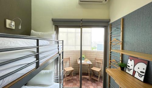 Private Room with Balcony