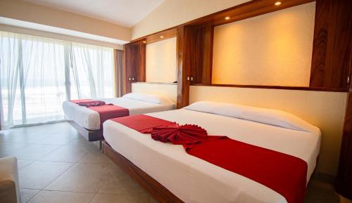 King Suite with Sea View