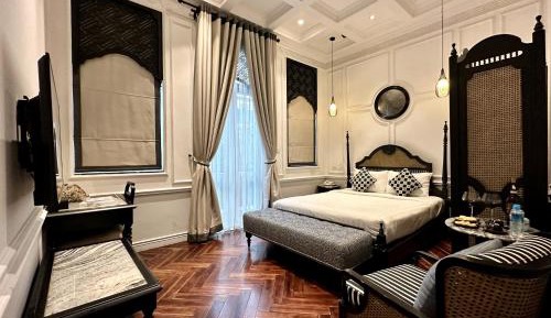 King Room with Balcony