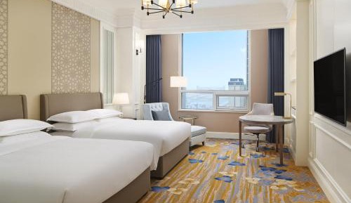 Deluxe, Guest room, 2 Double, City view