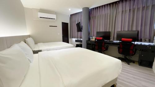 Quadruple Room