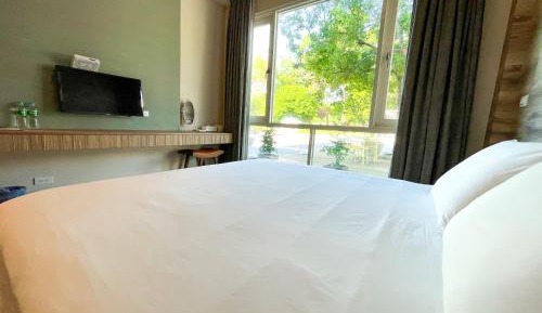 Queen Room