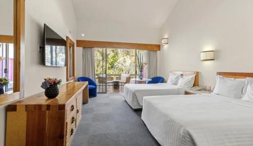 Deluxe Double Room with Terrace
