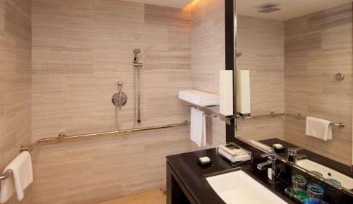 Accessible King Room