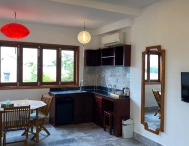 Suite with River View