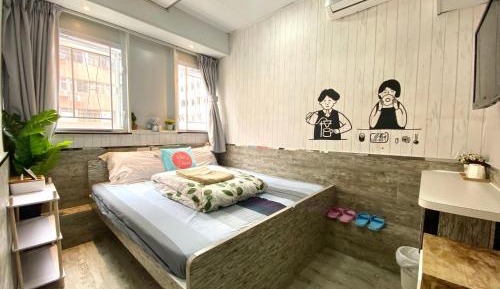 Deluxe Double or Twin Room with City View