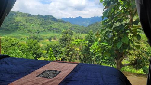 Quadruple Room with Mountain View