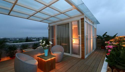 Suite with Terrace