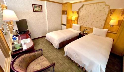 Economy Twin Room (no window)