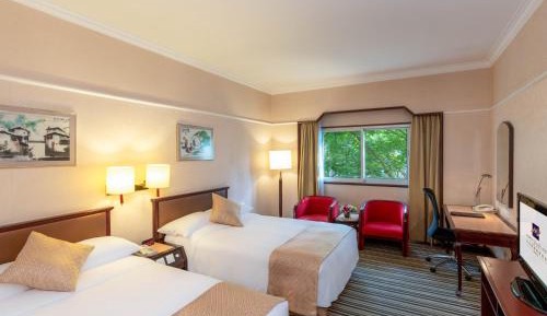 Standard Twin Room - Lounge Access
