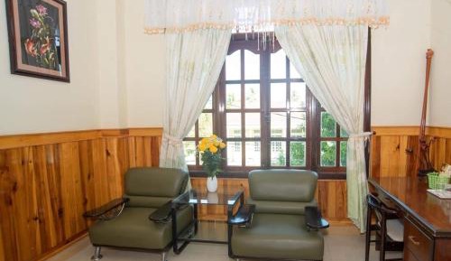 Standard Single Room with Shared Bathroom