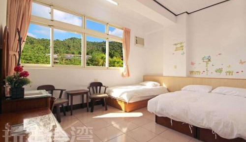 Triple Room with Mountain View