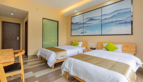 Comfort Balcony Twin Room