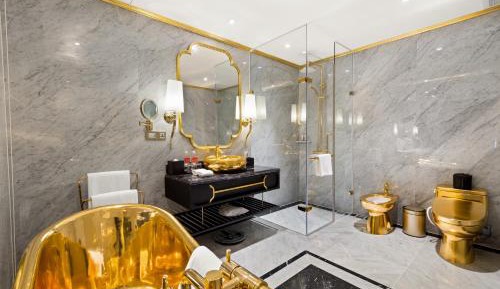 Golden Executive King