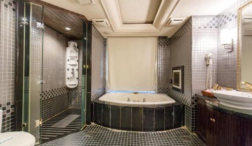 Economic Double Room - (Check-in after 18:00, No Garage)