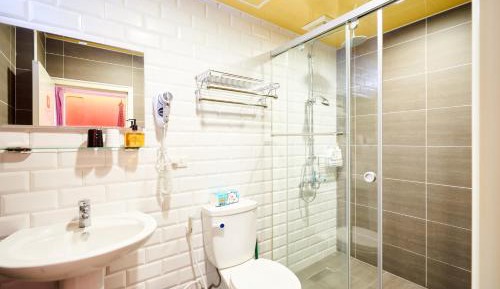 Double Room with Private Bathroom