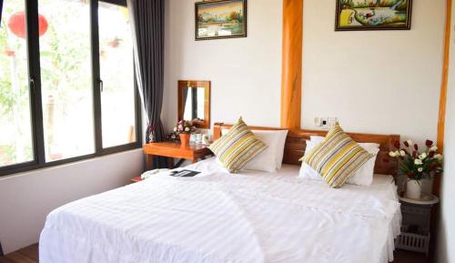 Double Room with Mountain View
