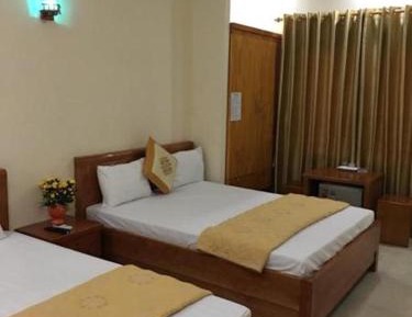 Twin Room with Private Bathroom