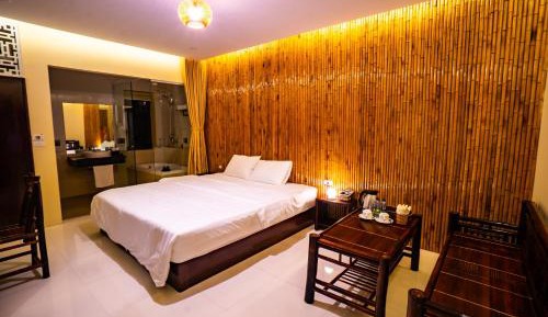 King Room with Pool View