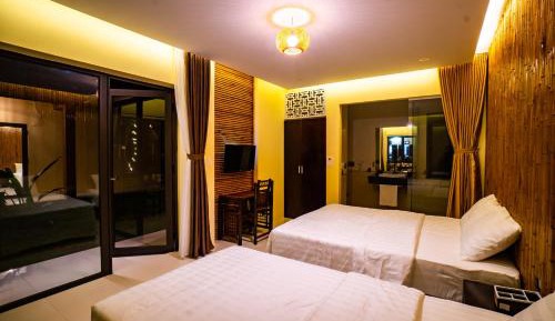 Triple Room with Garden View