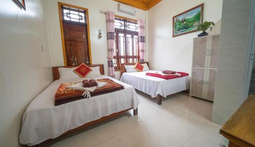 Deluxe Double or Twin Room with City View