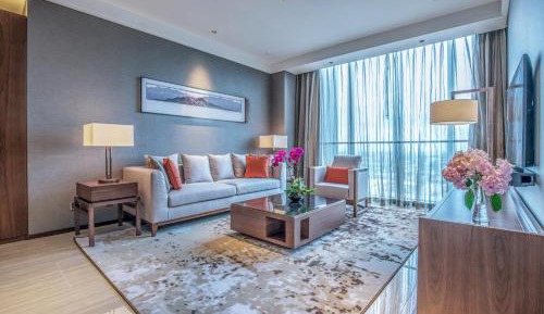 Superior One-Bedroom Apartment