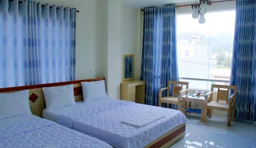 Deluxe Twin Room with Sea View