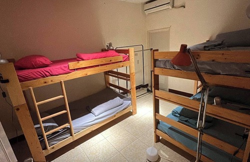 Donghe Hostel | DANIEL CAFE