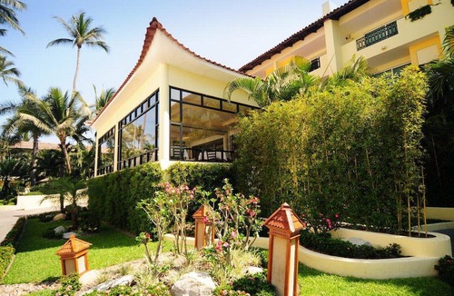 North Hotel Zone Hotel | Crown Paradise Club All Inclusive