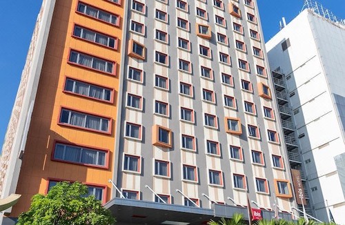 Tan Binh Hotel | Ibis Saigon Airport