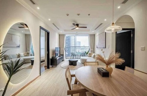 Hang Xanh Apartment | Apartment for Rent at Vinhomes Central Park/Căn Hộ Vinhomes cho Thuê