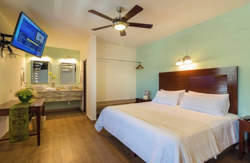 Ciudad Constitucion Hotel | Cuatro Misiones Hotel