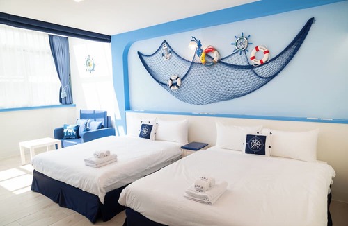 Gushan District Bed & Breakfast | Weclome the sun enjoy the moon B&B