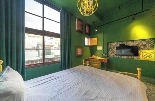 Tainan City Centre Bed & Breakfast | Time Tree House