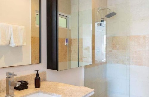 Gonzalo Guerrero Resort | Surf Serene 3 Bedrooms | 3.5 Baths | 7 Guests