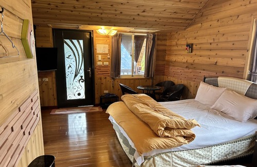 Fuxing District Bed & Breakfast | Lalashan B&B