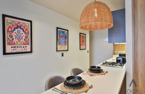 Historic Center Apartment | Habitación estándar con cocineta y balcón