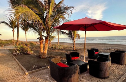 Cuyutlan House | BEACH HOME - Cuyutlan MX - ON BEACH 3br/Den/4.5 baths. 5 min to town