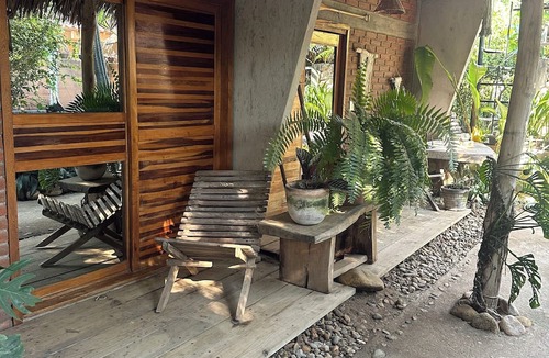 San Pedro Mixtepec House | Tropical Getaway in Open Bungalow