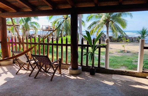 Saladita House | Casa las hamacas