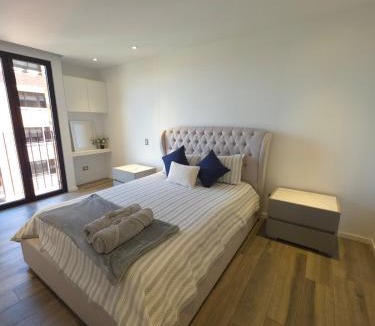 Zona 10 Apartment | Milán 3BR Zona 10 Luxury Suite - Pool, Gym & View