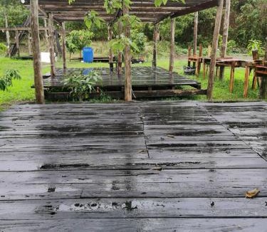 Checheng Cabin | 墾丁溪之谷樹屋農場民宿