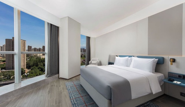 Wanda Yuehua Hotel Urumqi Railway