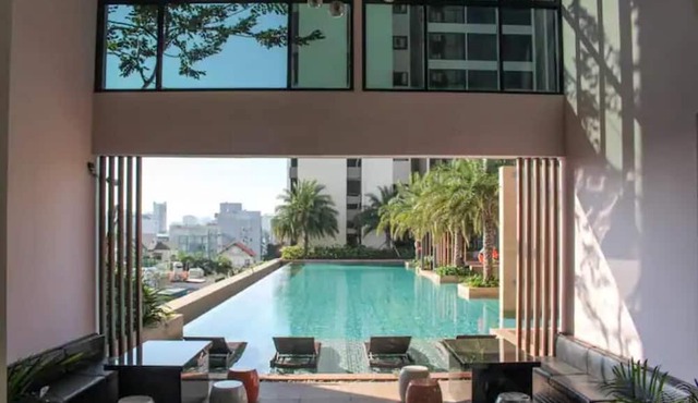 2br high floor with view, 3 swimming pools